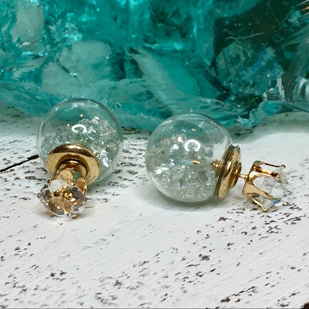 Double Stud Earrings with Sea Foam Gems Inside - Picture 2 of 7